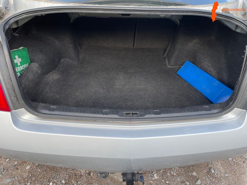 nissan-nissan-primera-18i-16v-fwd