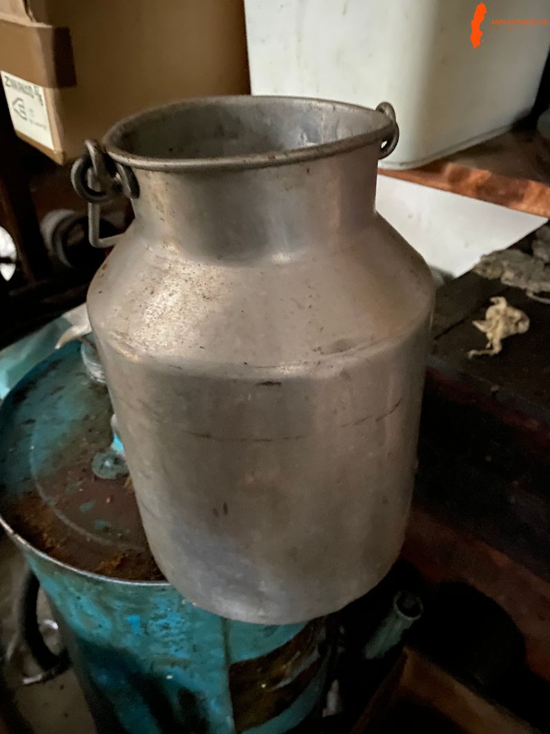 Mjölkkanna i aluminium