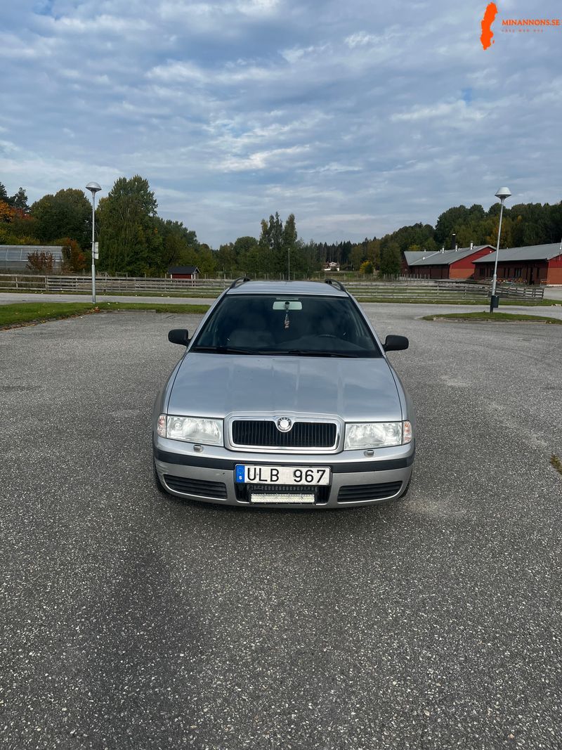 skoda-skoda-octavia-com-cl-14-14-16v