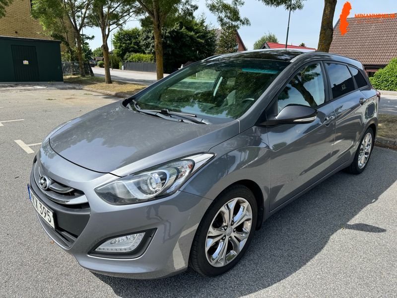 hyundai-i30-16-crdi-panorama