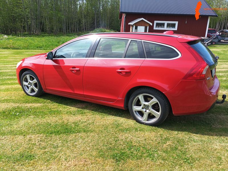 volvo-v60-d3-20-fwd