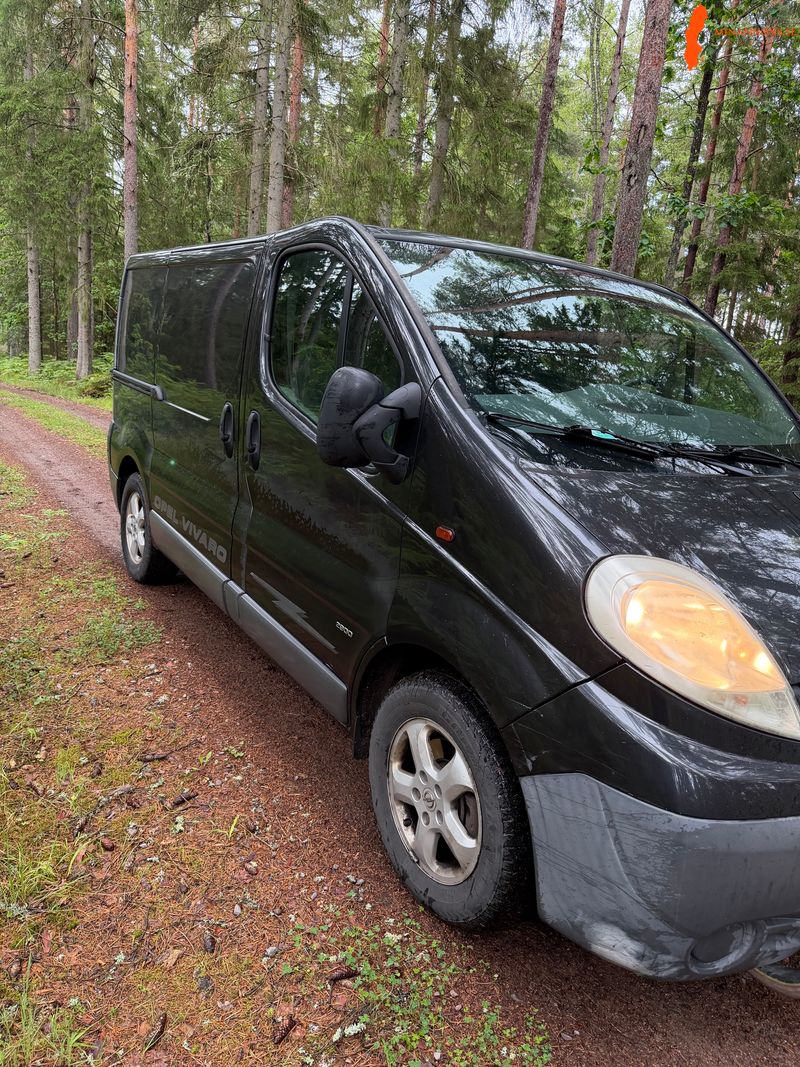 opel-vivaro-25dcti