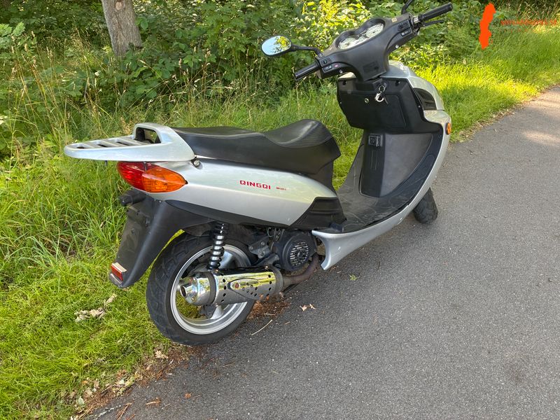 qingqi-qm125t-10d-05