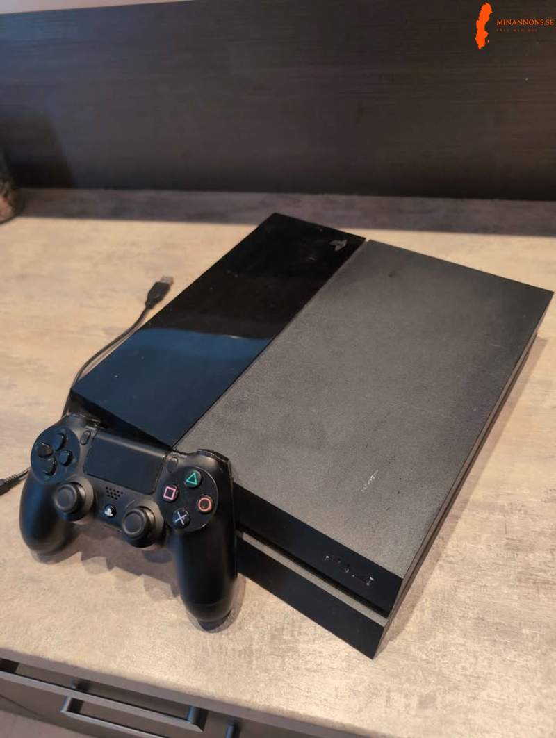 playstation-4-saljes-i-fint-skick