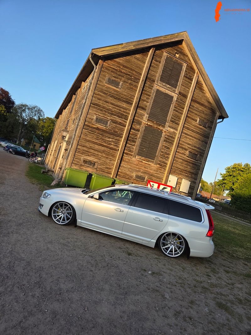 volvo-v70-ii-d4
