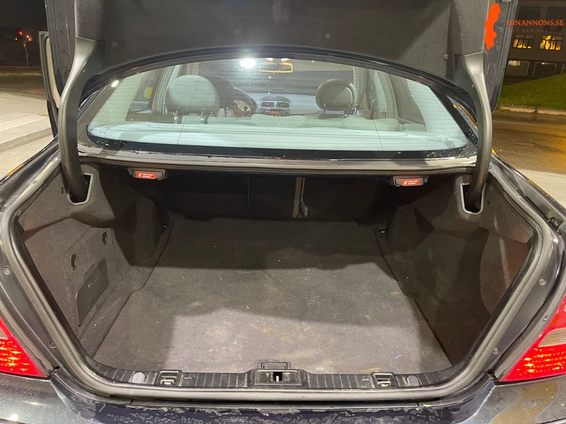 mercedes-benz-mercedes-benz-e-320-320-rwd