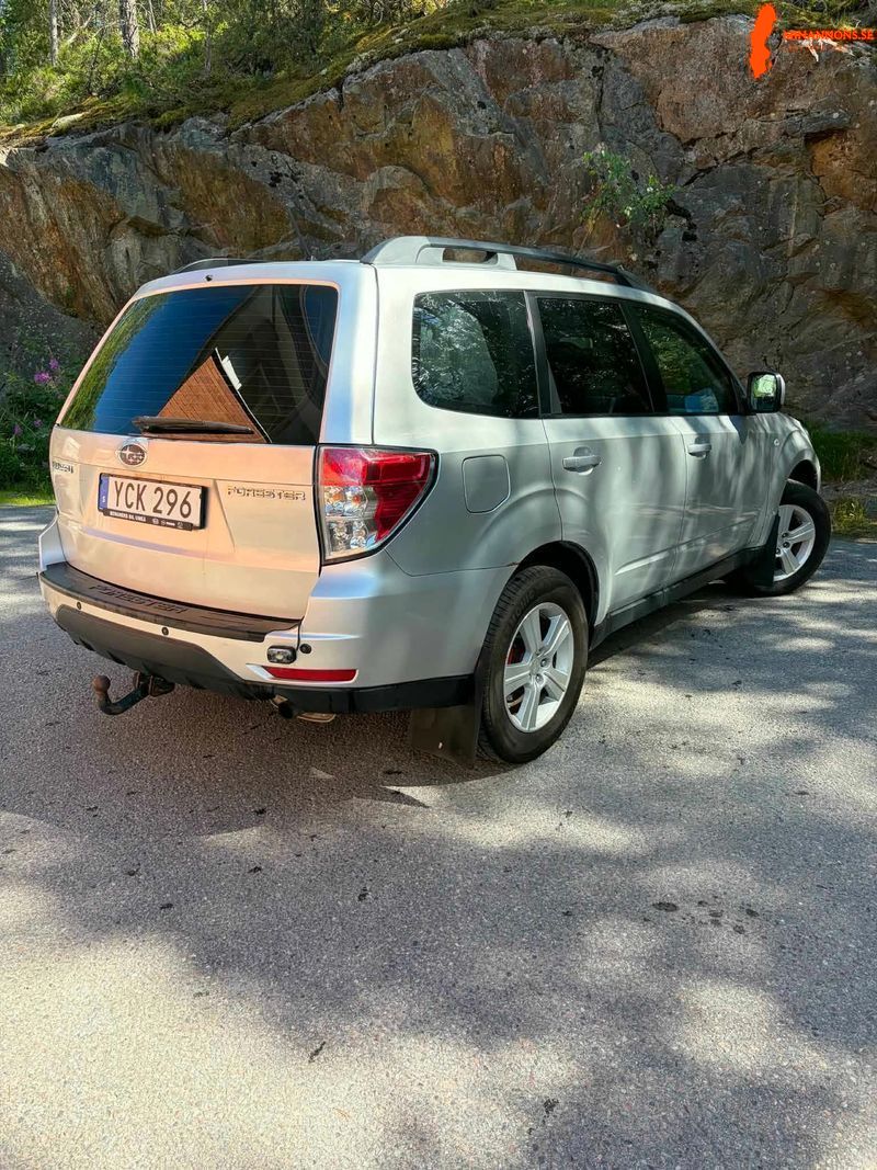 subaru-forester-20-bensin-16v-awd