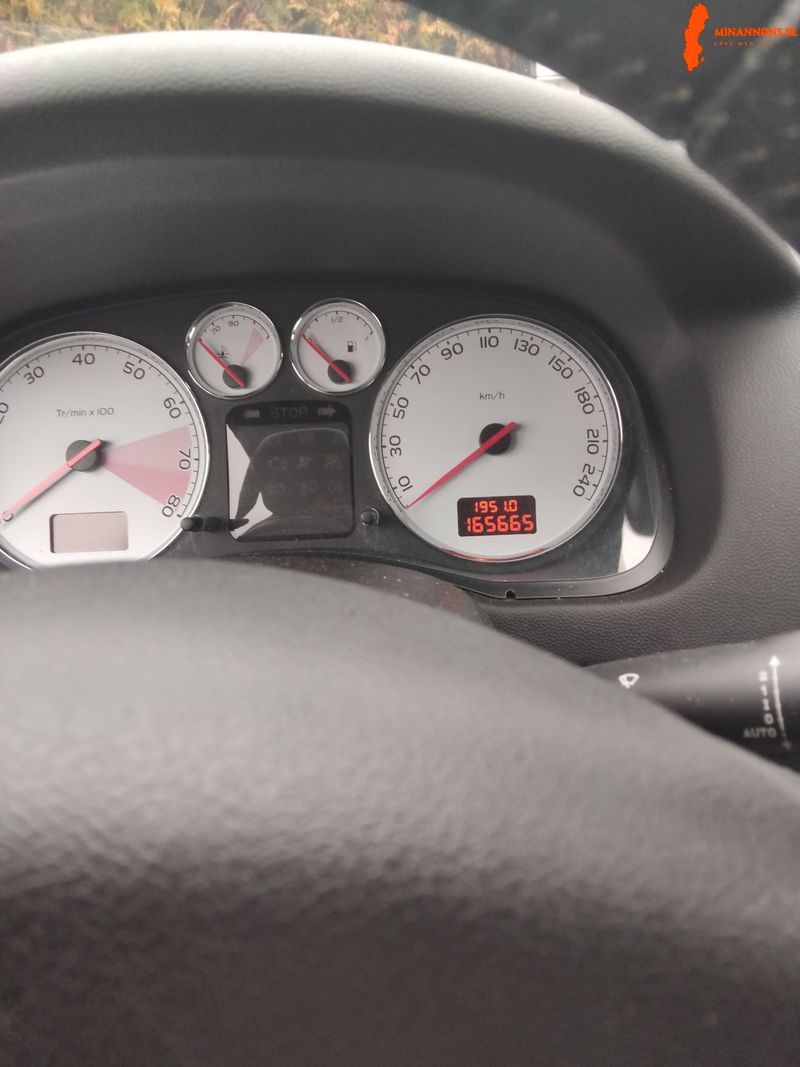 peugeot-peugeot-307-16-5d-16-16v