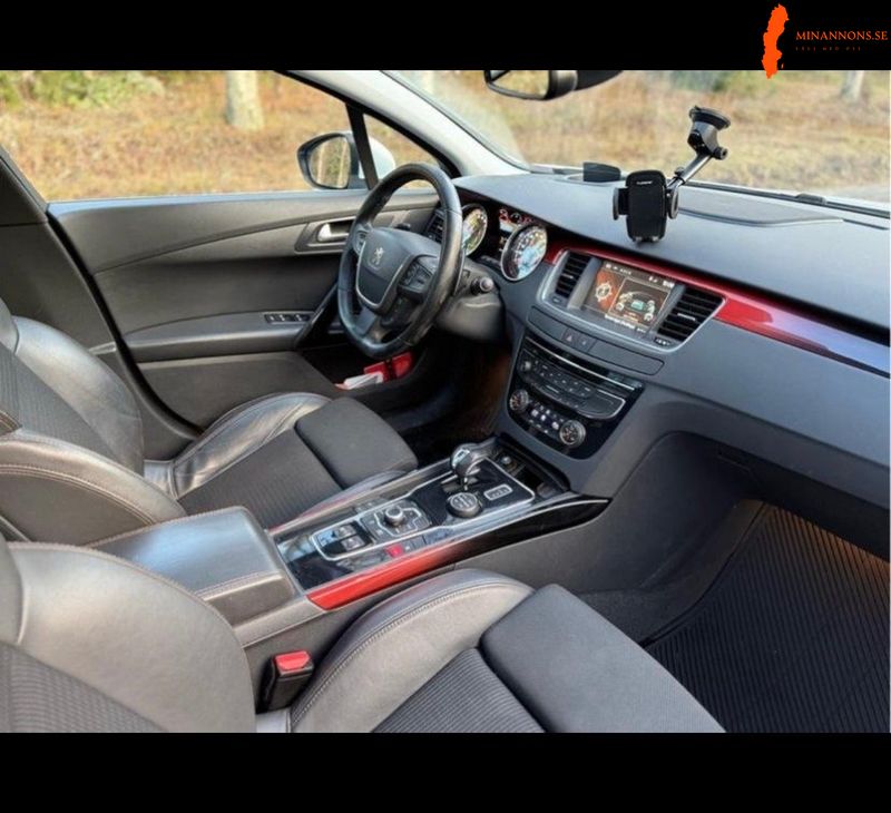 peugeot-508-rxh-hybrid4-20-hdi-200-hk-awd-2013