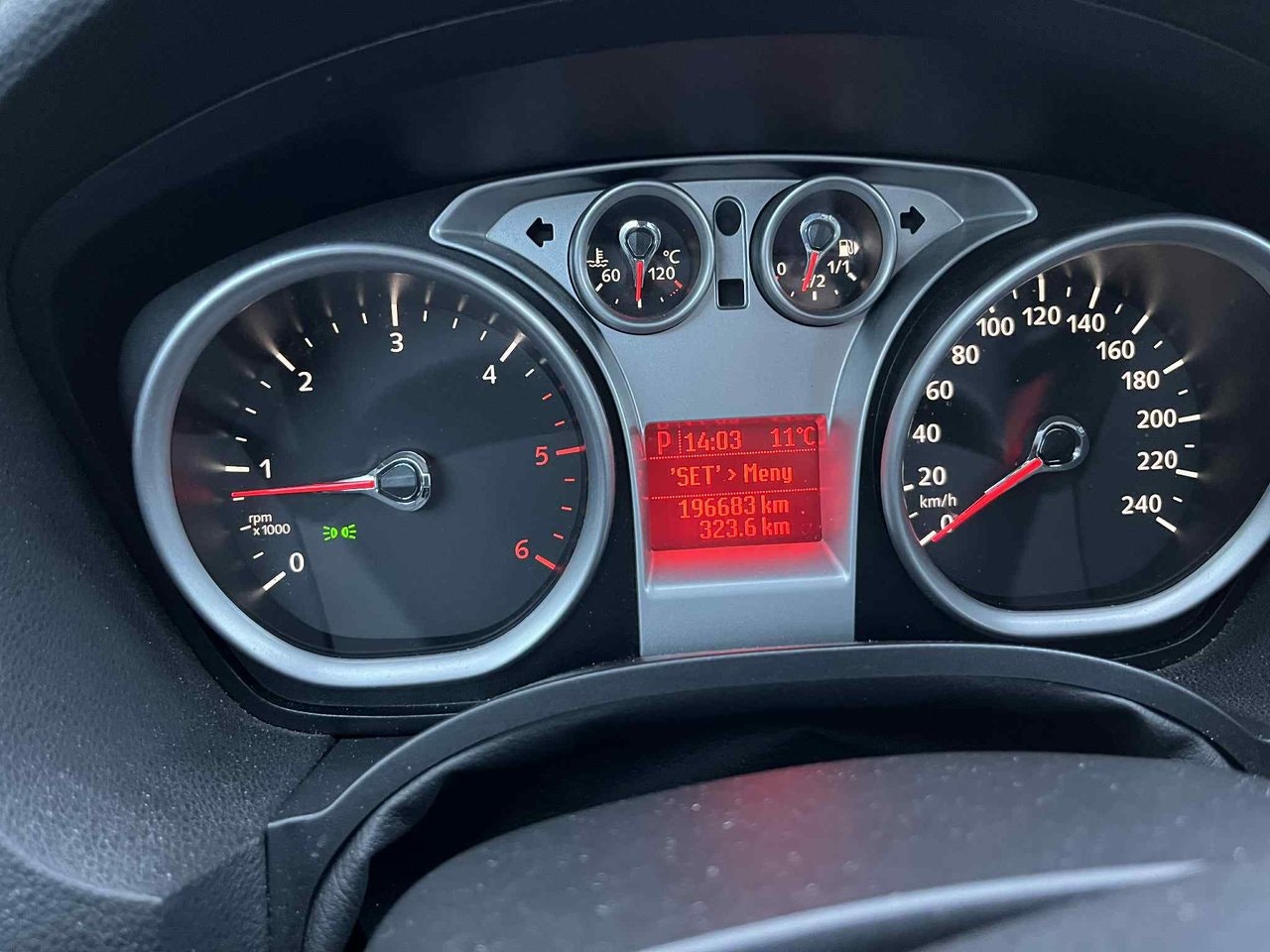 ford-kuga-20-tdci-awd-powershift