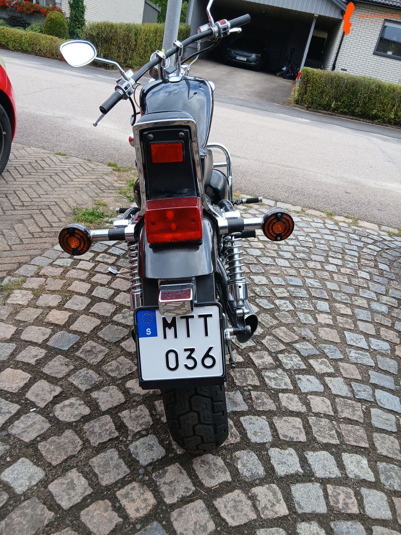 suzuki-vs-750-intruder-glf-1986-klassisk-cruiser-korklar-med-lite-karlek