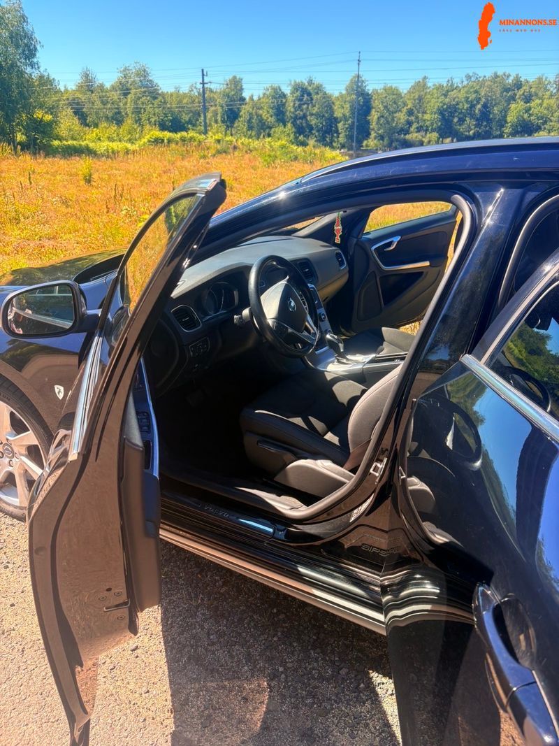 volvo-v60-d4-24-awd
