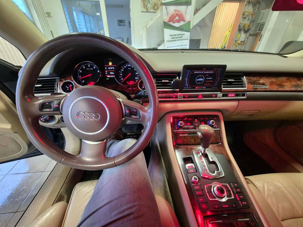 audi-a8-42-fsi-v8-quattro-tiptronic