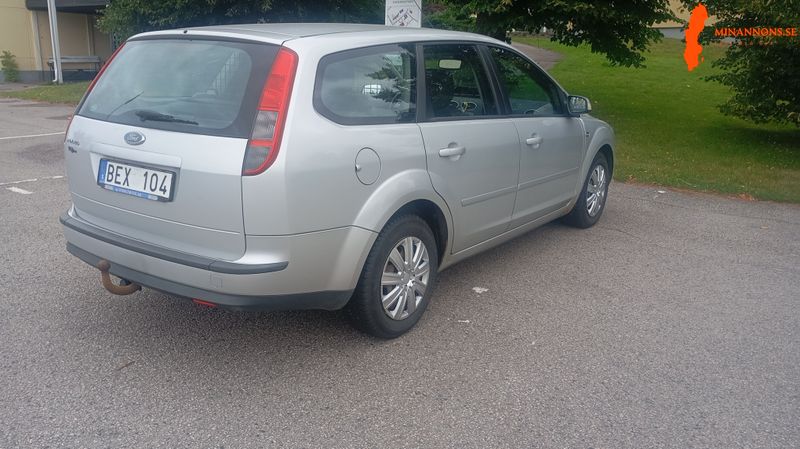 ford-ford-da3-focus-18-ffv