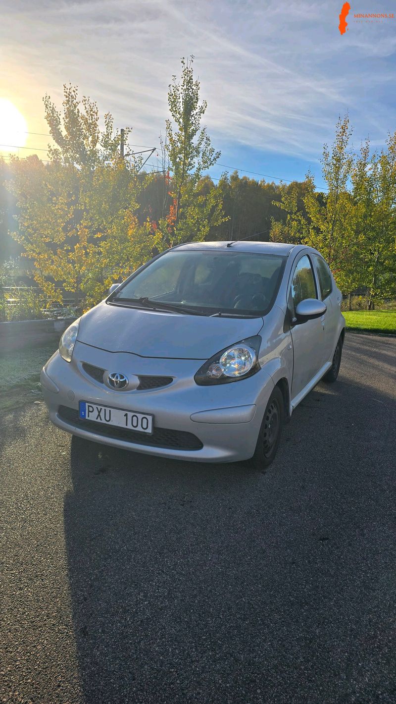 toyota-toyota-aygo-10-12v