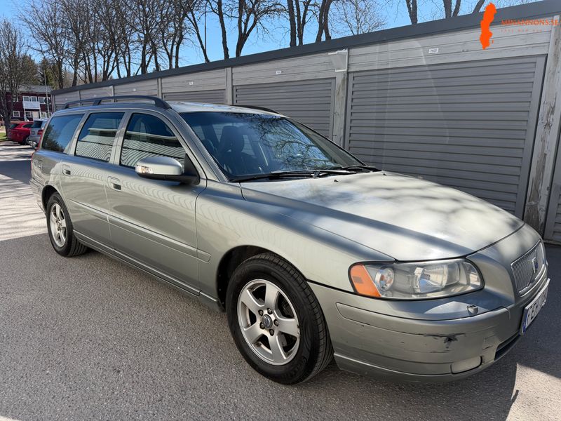 volvo-v70-24