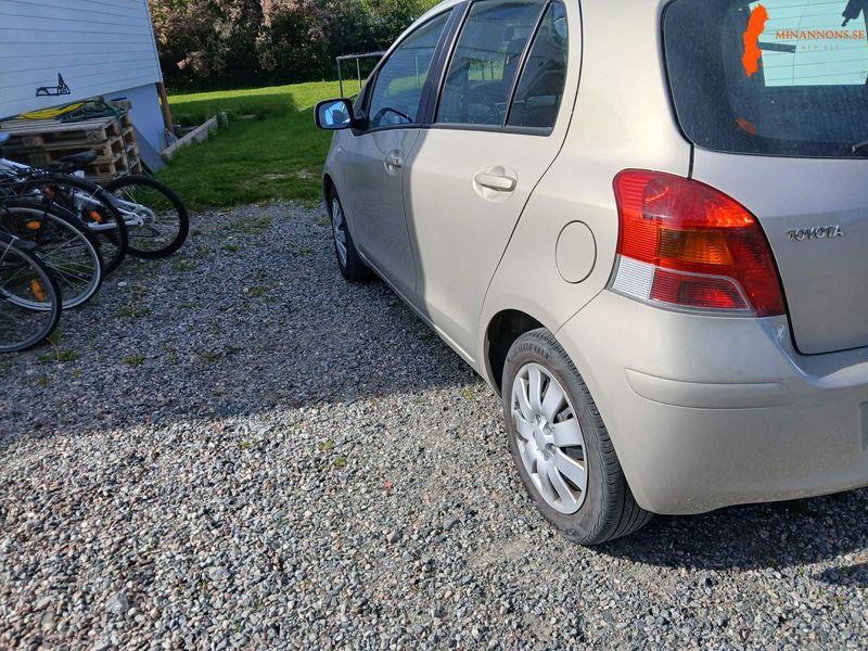 toyota-toyota-yaris-133-vvt-i-fwd