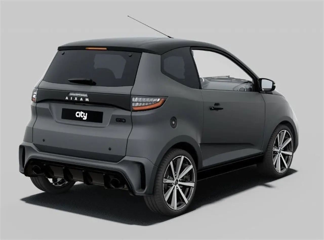 aixam-s10-2025