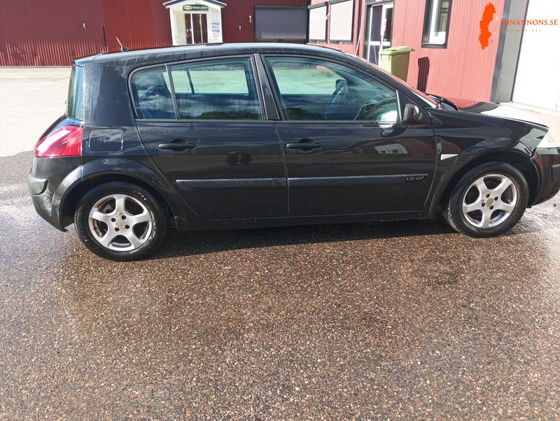 renault-renault-m-megane-16-16v