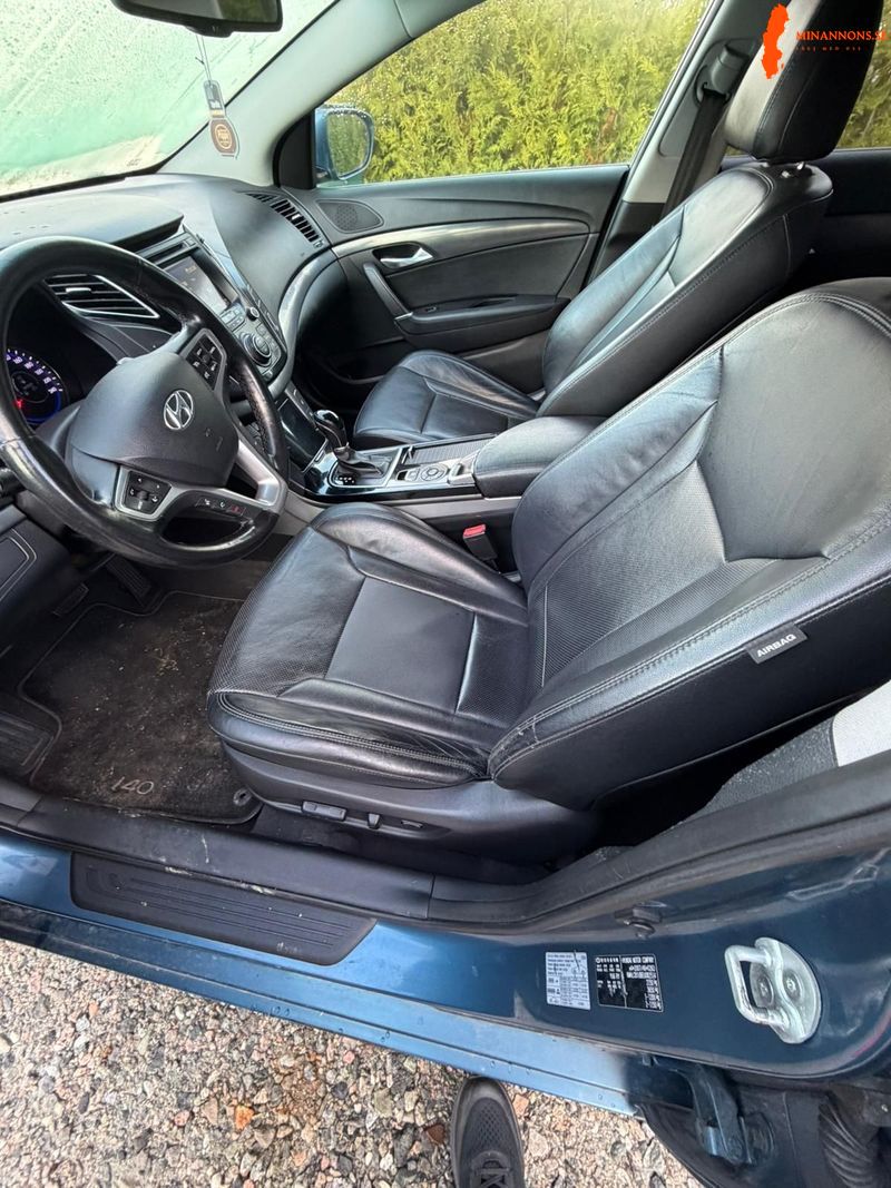 hyundai-i40cw-17-crdi-automatisk-136hk-2014