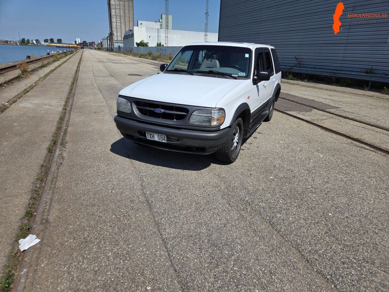 ford-ford-explorer
