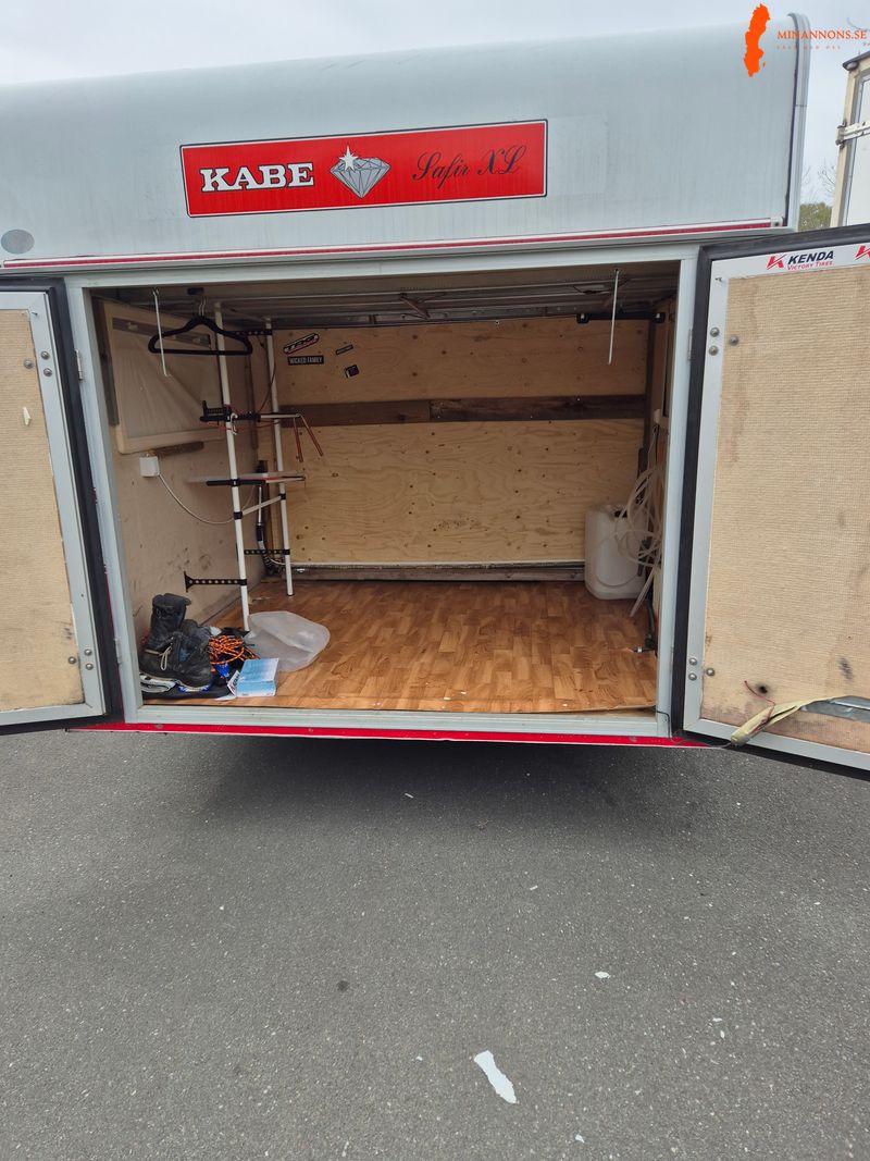 kabe-safir-95-med-garagedel