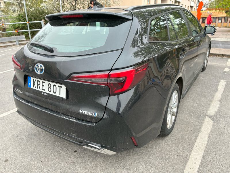 toyota-corolla-estate-18-vvti-140hk-2023