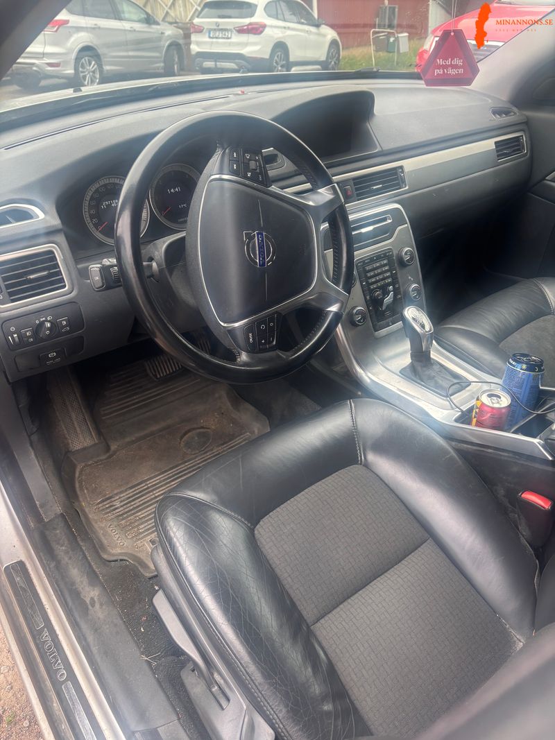 volvo-v70-ii-d2-16-fwd