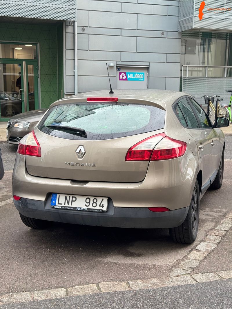 renault-megane-16-16v-eco2-flex-fuel