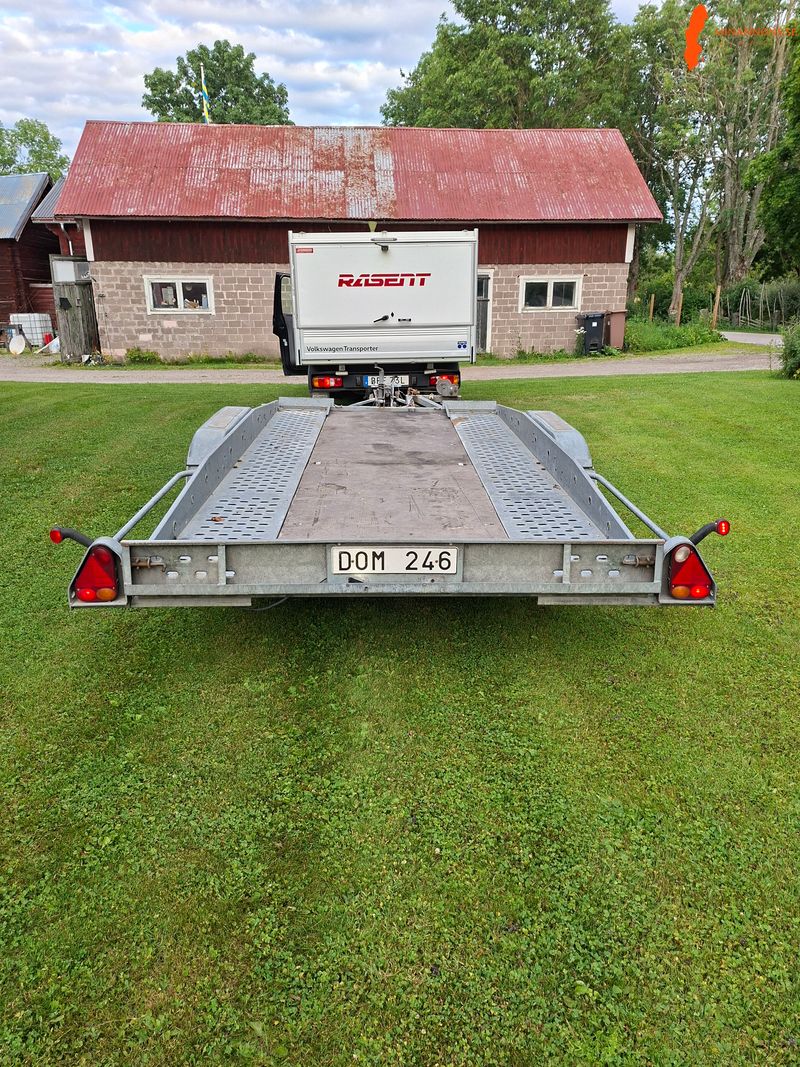 thule-at2000b