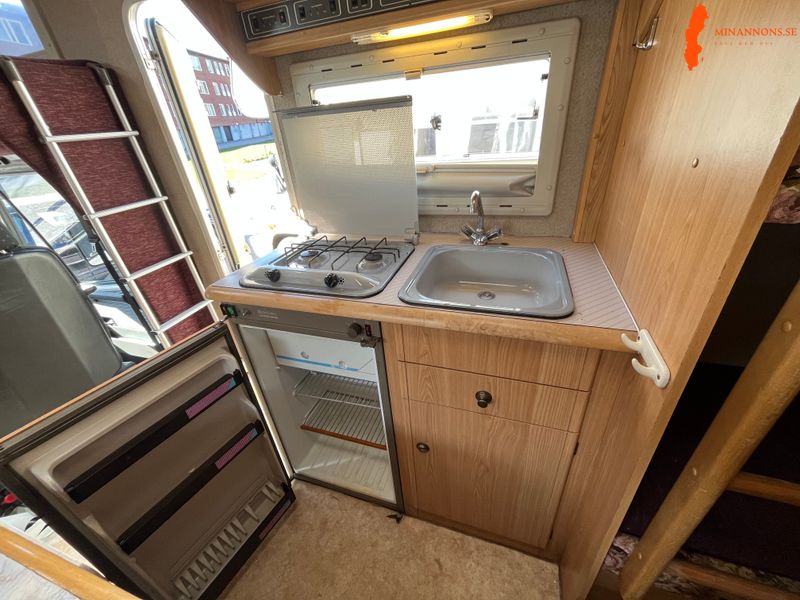 fiat-weinsberg-a580-25d-75hk-barnkammaredragkrokmarkis1993