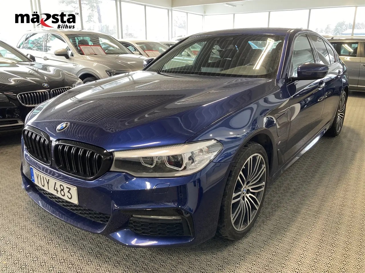 bmw-530e-iperformance-sedan-steptronic