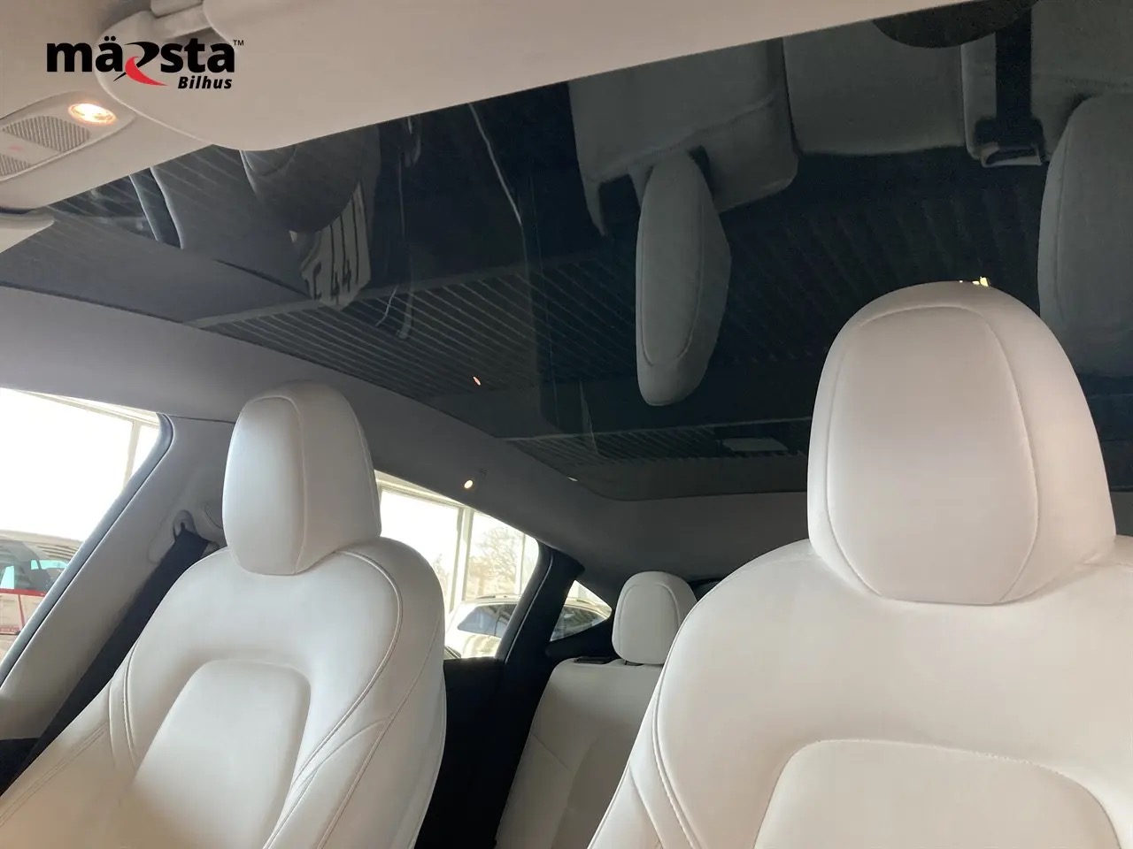 tesla-model-y-standard-range-rwd