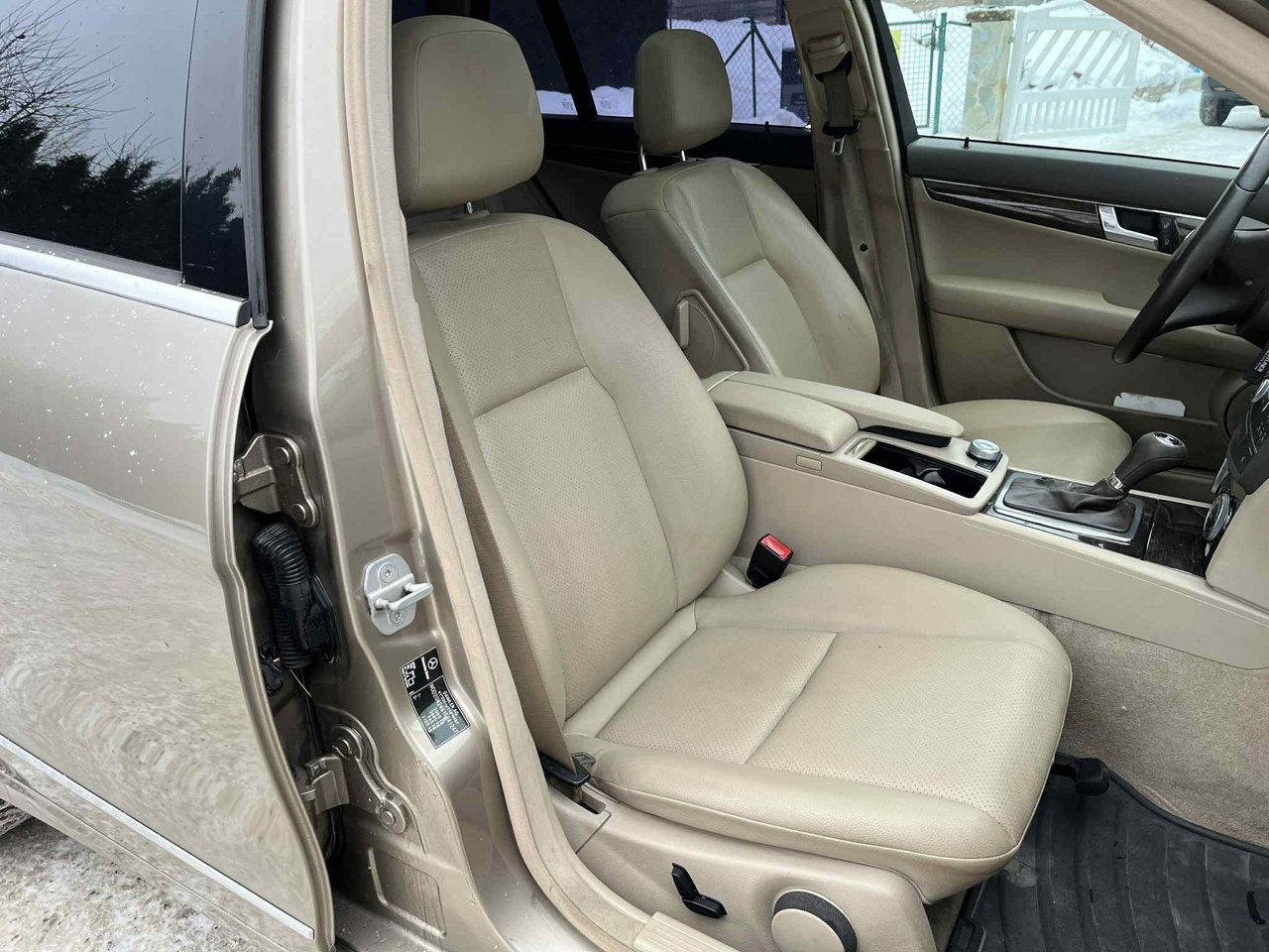 mercedes-benz-c-180-t-kompressor-5g-tronic