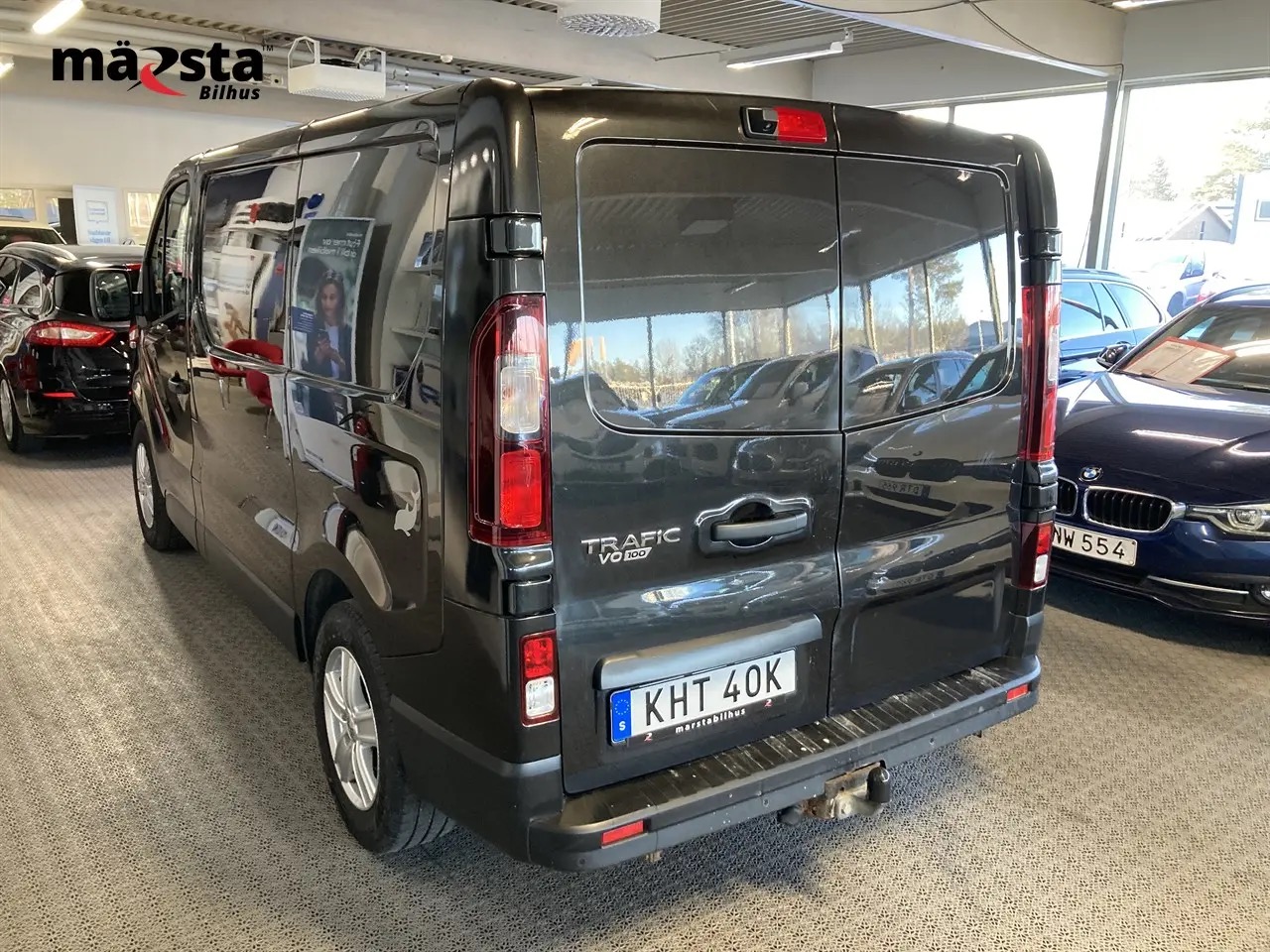 renault-trafic-skapbil-28t-20-dci-edc