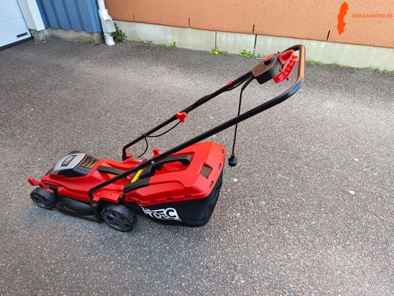 power-lawn-mower-mec-tools-anvand-bara-en-sommar-mycket-bra-jattenytt
