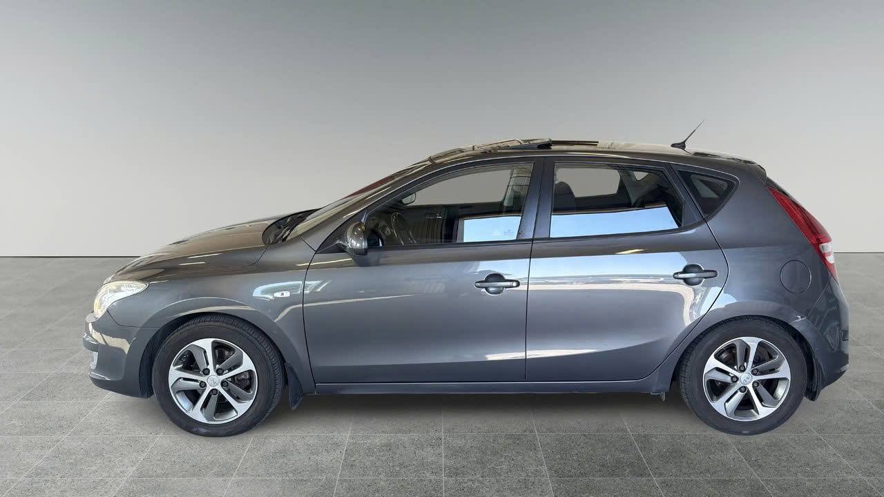 hyundai-i30-16-crdi-manuell-90hk-2008