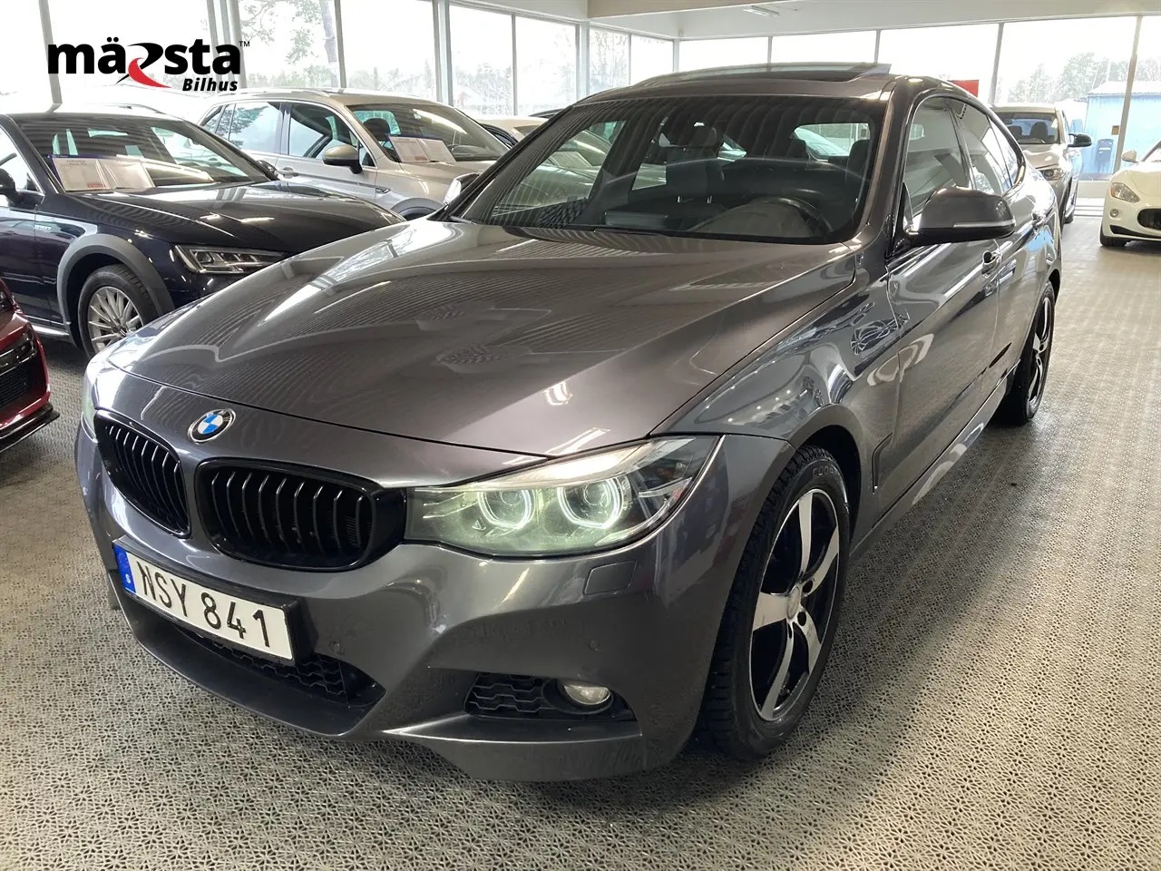 BMW 330i xDrive Gran Turismo Steptronic