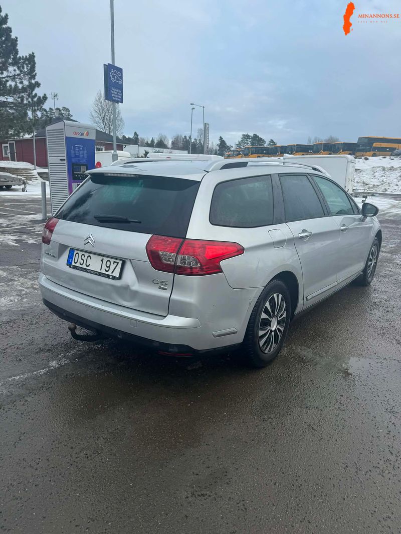citroen-c5-tourer-16-hdi-automat-2011