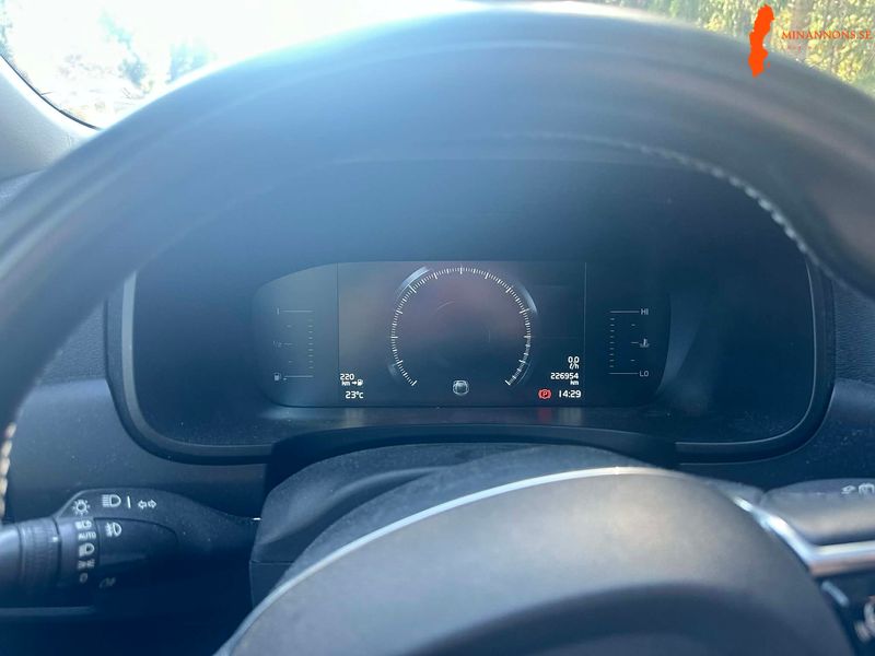 volvo-v90-d4-awd