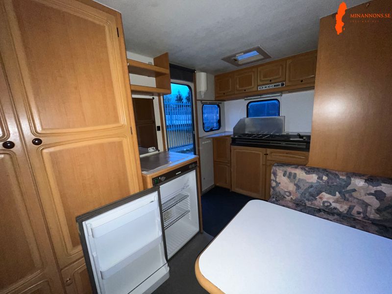 adria-unica-c-502-lh-langbaddbesiktigadfortaltmarkis1996