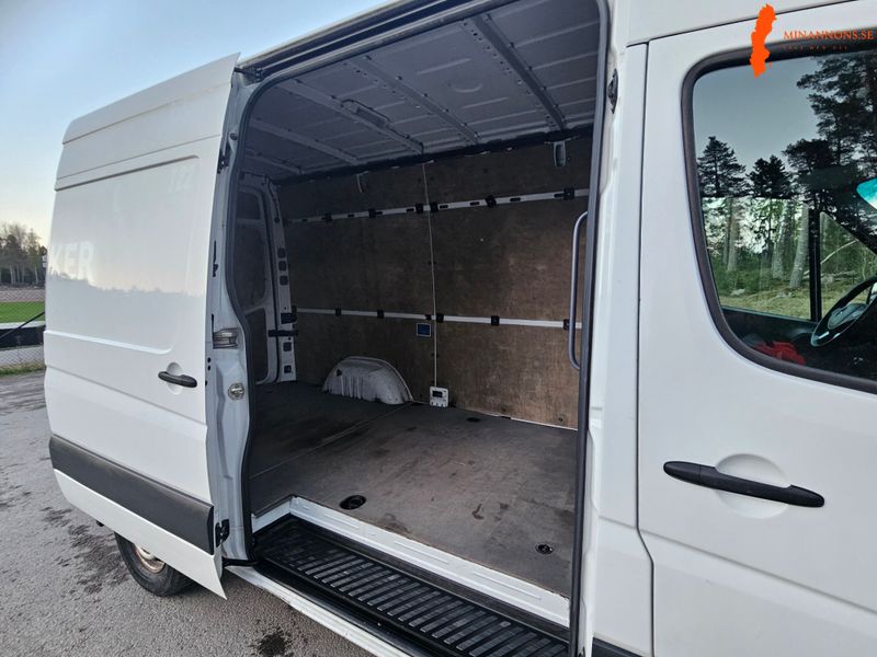 mercedes-sprinter-213