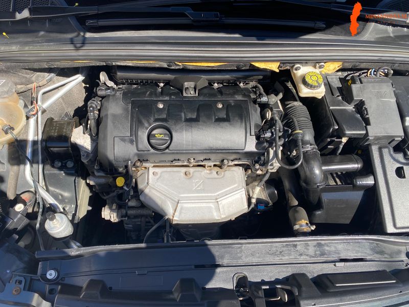 peugeot-308-sw-16-vti