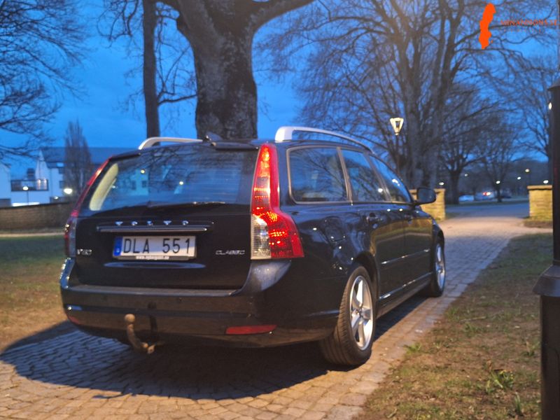 volvo-v50-d2-classic-nybesnyskatt-d-varmare-med-tidur