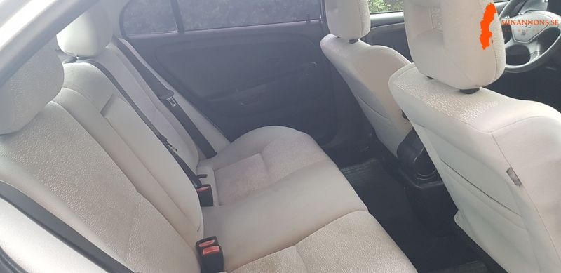 mitsubishi-mitsubishi-carisma-hb-18-gdi-fwd