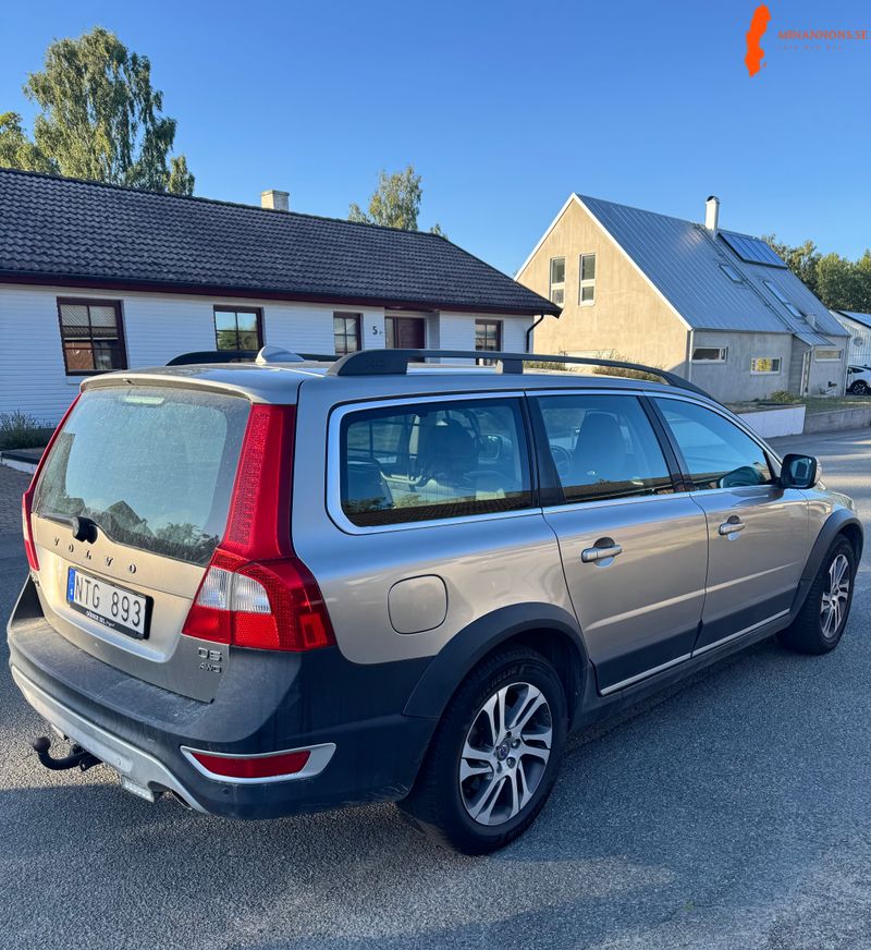 volvo-xc70-ii-d5-24-aut-awd