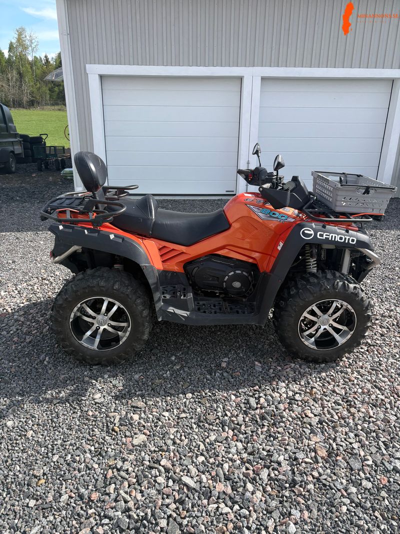 Cf moto 800
