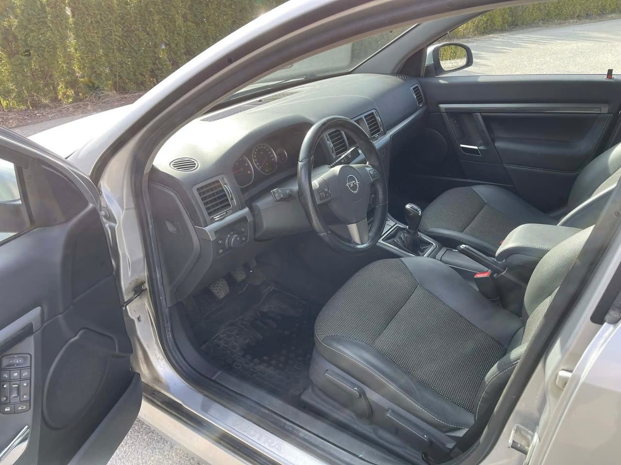 opel-vectra-caravan-19-cdti