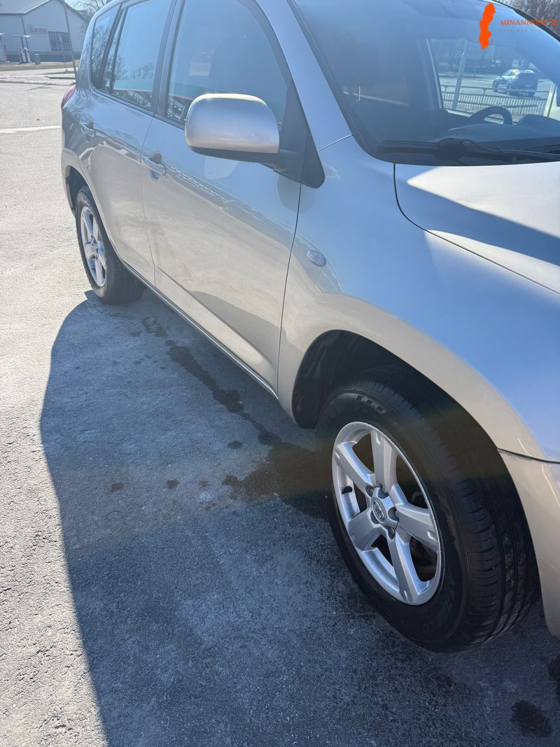 toyota-rav4