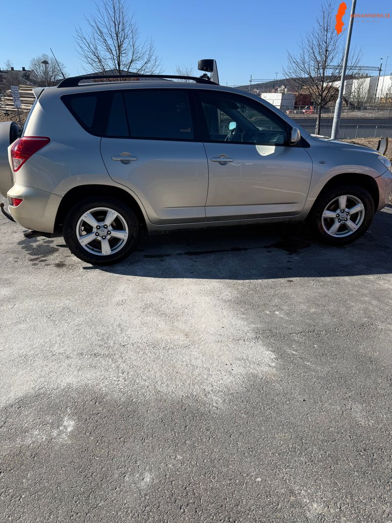 toyota-rav4